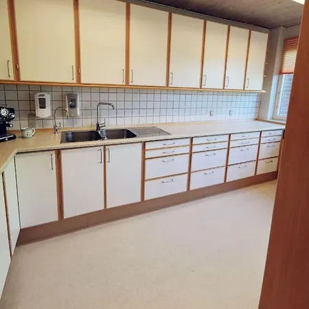Villa Comfortable 3- Bedroom With Free Parking *