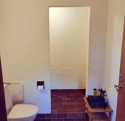 Villa Comfortable 3- Bedroom With Free Parking